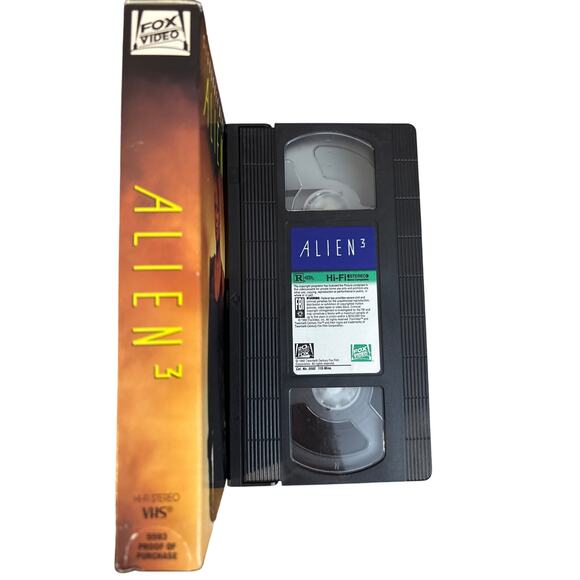 Alien 3 VHS Fox video 1992 sci fi movie thriller film sigourney weaver - Picture 3 of 3